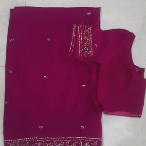 Ambroider Saree With Blouse. Only 1time Used.