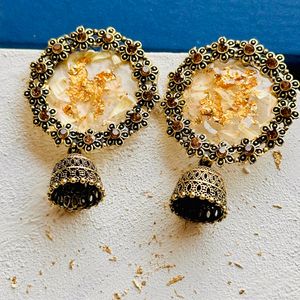 Resin  Flower 🌼Jhumka