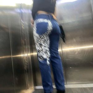 Illusion Jeans