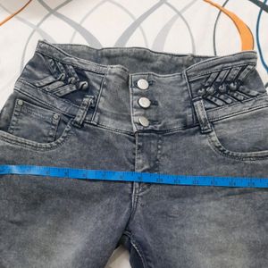 Mid Waist Jeans