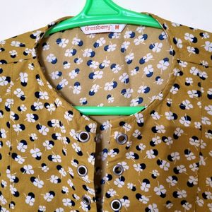 Floral Print Top Size M