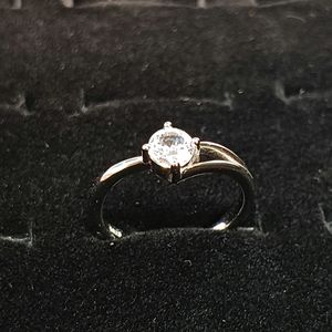 Pure SILVER Solitaire Ring 92.5 (SR00015)