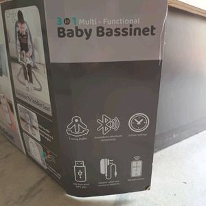 5 Point Safety Electric Swing Baby Bassinet+ Music