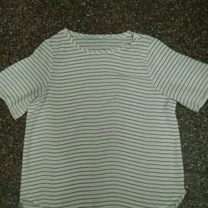 white casual top for women