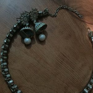 Neck Chain With Earring