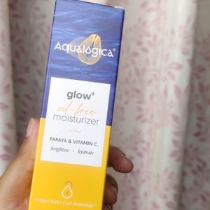 Aqualogica Glow+ Oil Free Moisturizer