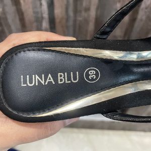 Luna blu wedges