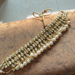 Kundan/ Stone Choker Set With Pearls
