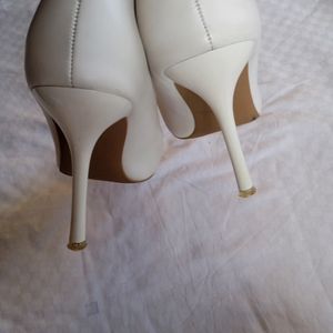 Classy Heel For Women