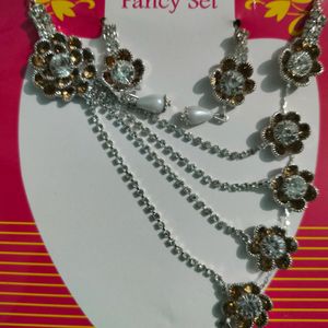 Fancy Jewellery Set