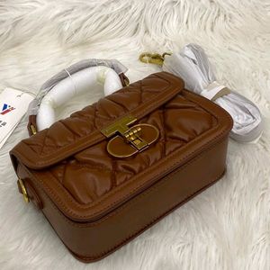 HIGH QUALITY IMPORTED DESIGNER LOOK SLING