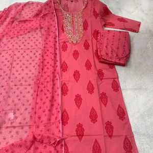 Kurti Set