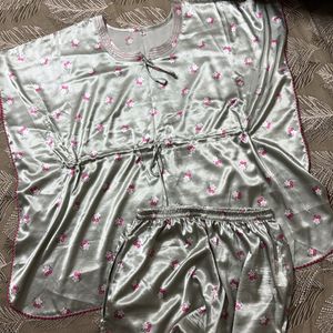 Satin kaftan Pj’s