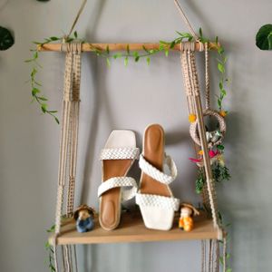 Unused White Stylish Party Wear Sandal