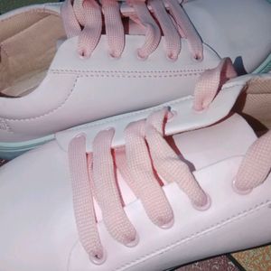 Pink Casual Shoe 👟