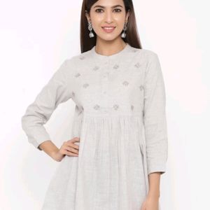 Short Kurti