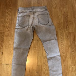 Zara Jeans