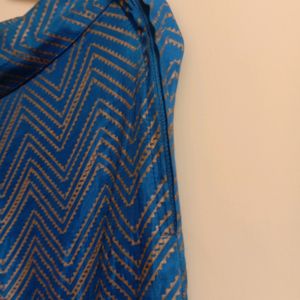 Zig-zag Design Blue Plazzo