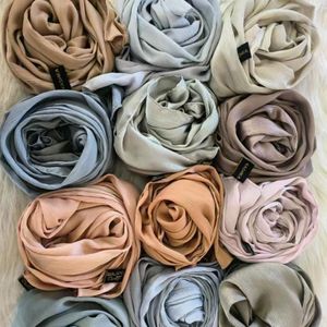 Muna Satin Hijab