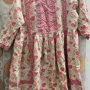 ‘Kala CREATION’ Flower Rose Printed Tunic