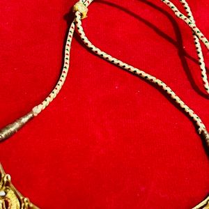 Artificial golden jewellery set