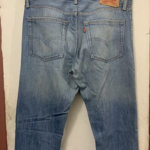 Levi’s Jeans