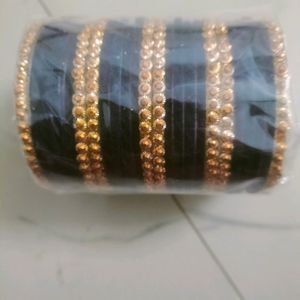 Black Bangles Set