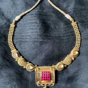 Antique Gold Look Set With Ruby And Pearls