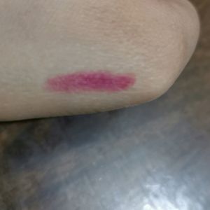 Belora Paris HD Matte Lipstick