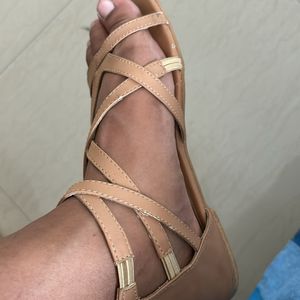 Dressberry Sandals