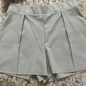 Shorts For Casual Outings/dates