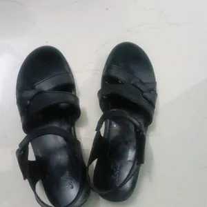 Sandal