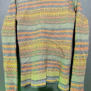 Green Hign-neck Sweater