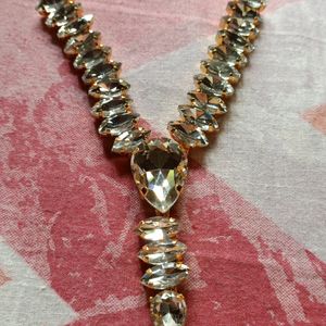 Diamond Shape Neckpiece