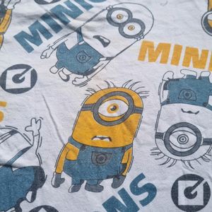 Minion T-shirt