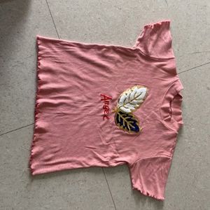 Peach Colour Feather Pattern Tshirt