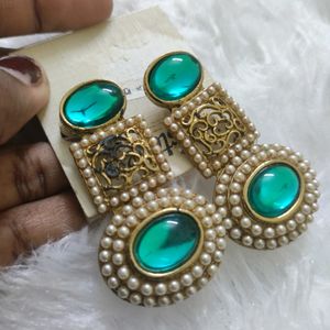 Emerald Pearl Earrings