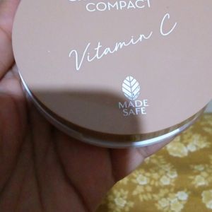 Mamaearth Compact Powder