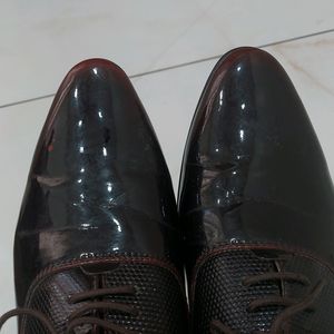 Nubeno Cherry Formal Shoes