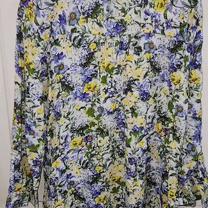 LATIN QUARTERS FLORAL TOP