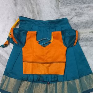 kids skirt and blouse