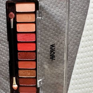 Nykaa 10-in-1 Eyeshadow Palette - Beachside Peach