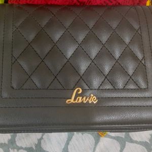 Lavie Sling Bag