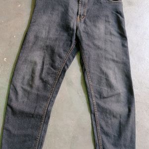 Set Of 2 Branded Jeans