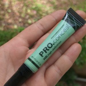 L.A.Girl - Green Colour Corrector