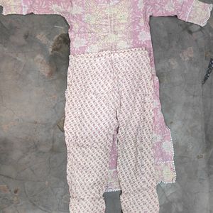 Kurta Embroidered Neck and Paint With Dupatta Set