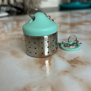 Tea infuser