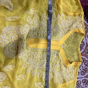 YELLOW CHIKANKARI KURTI SET💛