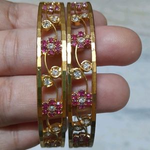 Pink and White Stones Flowers Bangle Set of 2