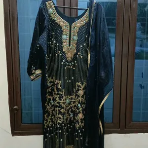 Pakistani Kurta And Duppata 💙